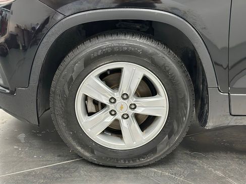 Used 2020 Chevrolet Trax LS w/ Tint and Cruise Package FWD image 22