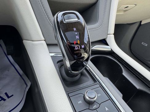 Certified 2022 Cadillac XT6 Premium Luxury w/ Technology Package image 14