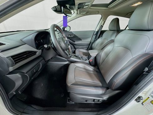 Certified 2025 Subaru Crosstrek 2.5i Limited w/ Crosstrek Mirror Package image 24