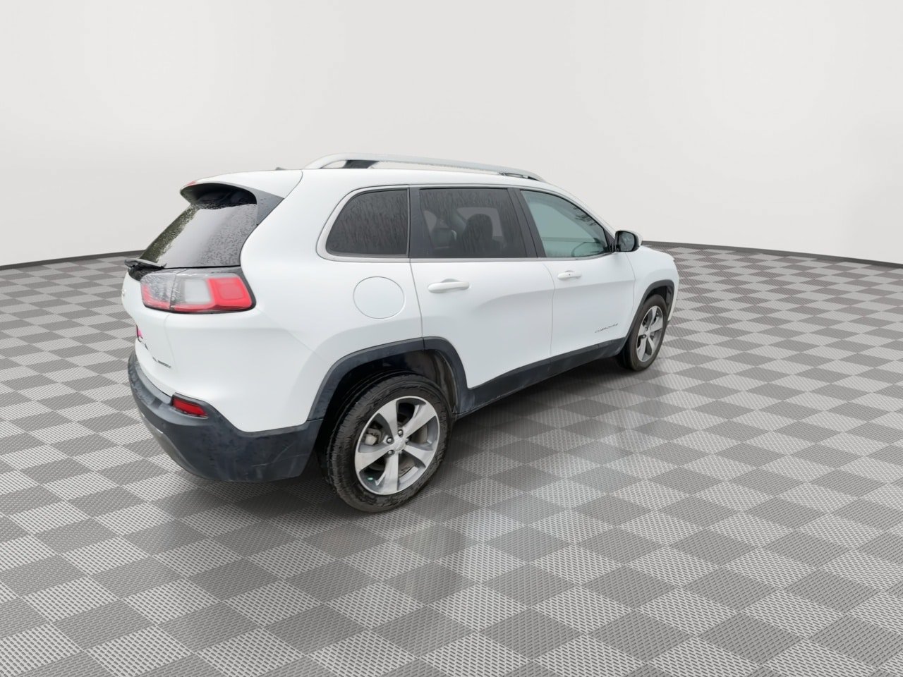 Used 2020 Jeep Cherokee Limited FWD image 8