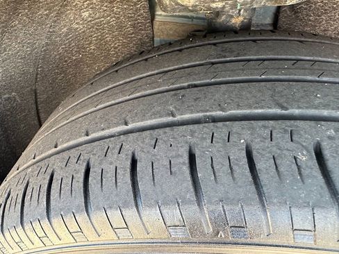 Used 2023 Chevrolet Equinox RS w/ RS Leather Package image 12