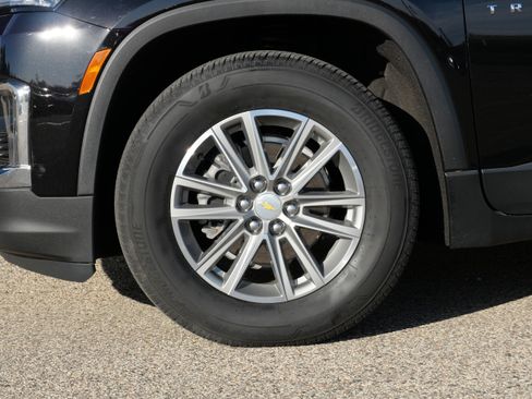 Certified 2022 Chevrolet Traverse LT image 7