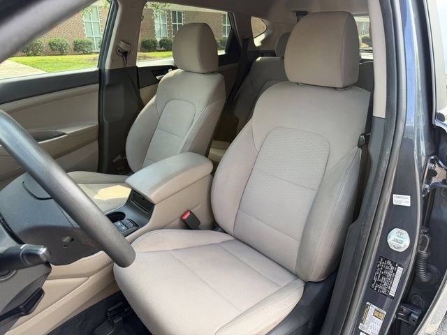 Used 2020 Hyundai Tucson Value FWD image 2