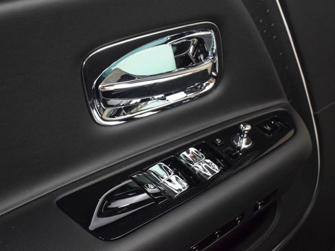 New 2024 Rolls-Royce Spectre w/ Spectre Launch Package image 33