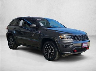 Used 2017 Jeep Grand Cherokee Trailhawk AWD/4WD video 3