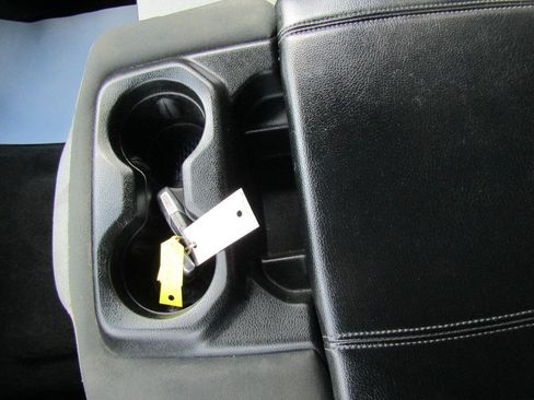 Used 2021 RAM 1500 Big Horn AWD/4WD image 14