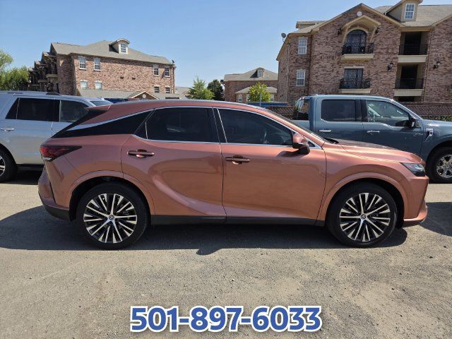 Used 2024 Lexus RX 350 Premium Plus w/ Convenience Package FWD image 3