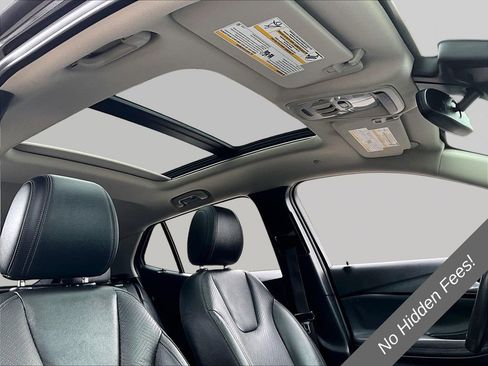 Used 2020 Buick Encore GX Essence w/ Experience Buick Package AWD/4WD image 20