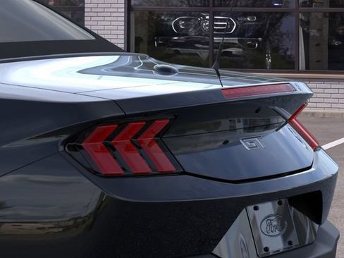 New 2026 Ford Mustang GT Premium w/ GT Performance Package RWD image 22