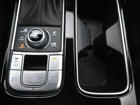 Used 2024 Kia Telluride SX Prestige X-Line AWD/4WD image 32