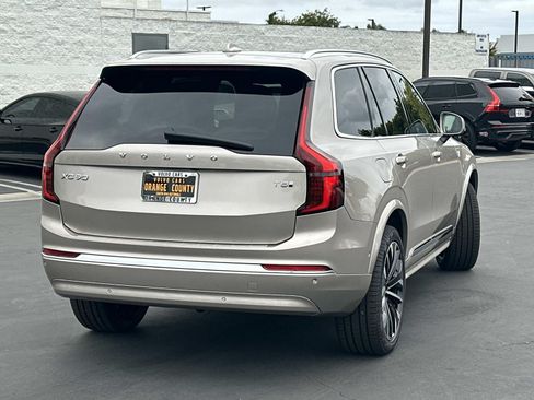 New 2026 Volvo XC90 T8 Plus w/ Protection Package Premier AWD/4WD image 6
