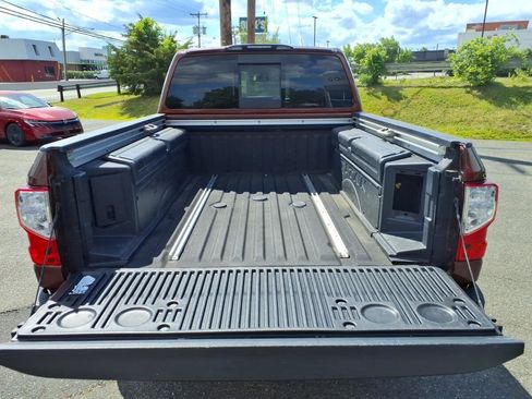 Used 2019 Nissan Titan Platinum Reserve w/ Platinum Utility Package AWD/4WD image 10