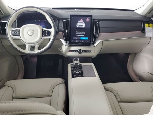 New 2026 Volvo XC90 T8 Ultra w/ Protection Package Premier AWD/4WD image 15
