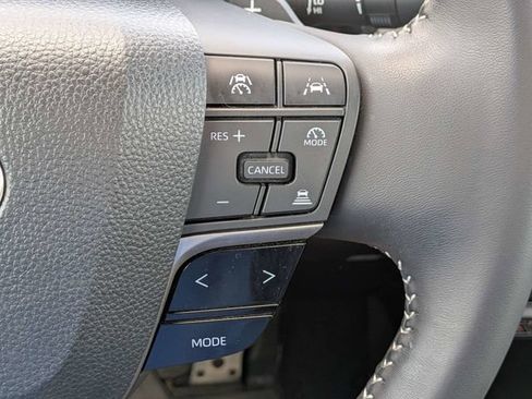 Used 2025 Toyota Camry SE FWD image 26