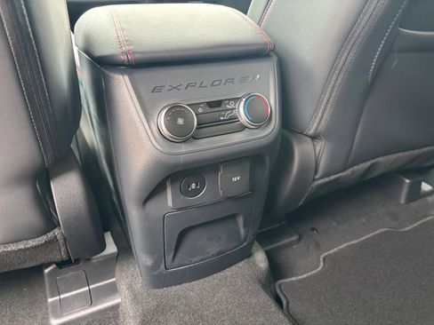 New 2026 Ford Explorer ST-Line image 12
