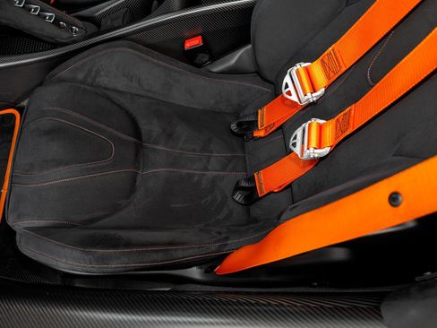Used 2021 McLaren 765LT RWD image 51