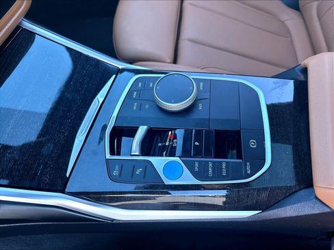 Used 2023 BMW i4 eDrive40 w/ Premium Package RWD image 18