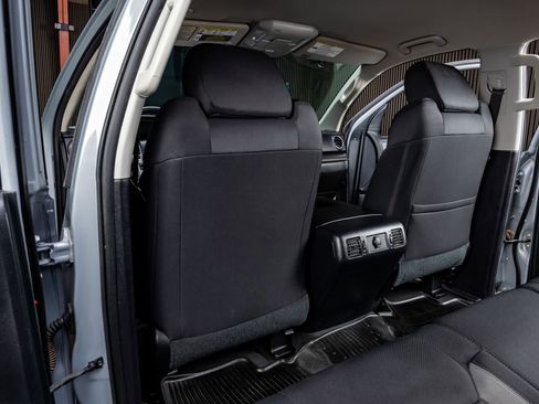 Used 2019 Toyota Tundra SR5 image 32