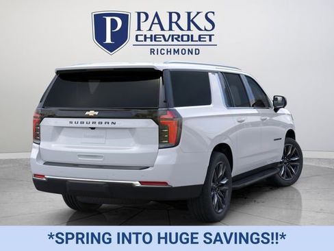 New 2026 Chevrolet Suburban LS image 4