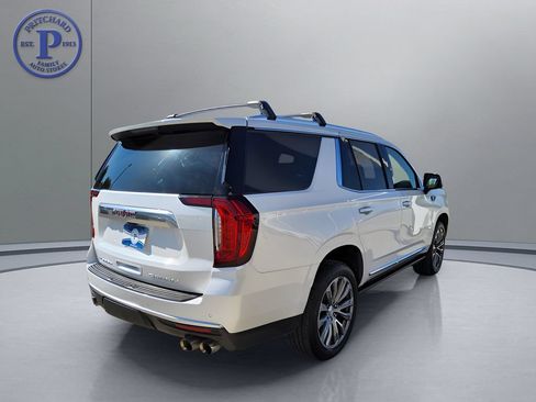 Used 2021 GMC Yukon Denali w/ Denali Premium Package AWD/4WD image 7