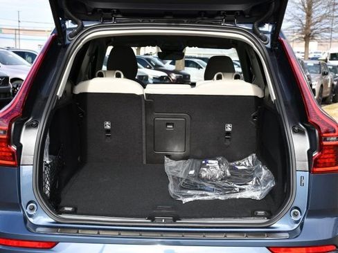 New 2026 Volvo XC60 B5 Ultra w/ Protection Package Premier AWD/4WD image 26