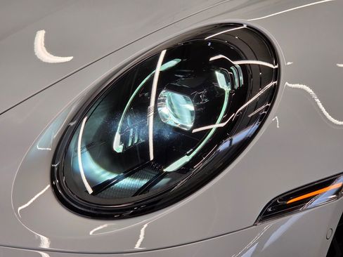 Certified 2026 Porsche 911 Carrera GTS image 25