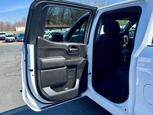 Used 2021 Chevrolet Silverado 1500 LTZ w/ LTZ Convenience Package II image 17