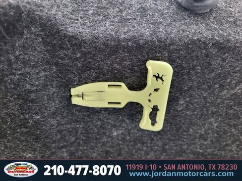 Used 2020 Ford Mustang Coupe RWD image 31