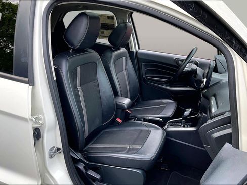 Used 2020 Ford EcoSport SES w/ SES Black Appearance Package AWD/4WD image 8
