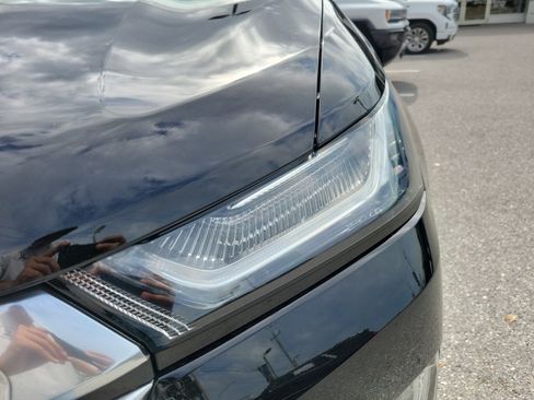 Used 2023 Chevrolet Traverse High Country w/ LPO, Floor Liner Package image 9