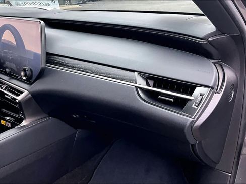 Used 2025 Lexus RX 350 Premium w/ Accessory Package (Z1) image 16