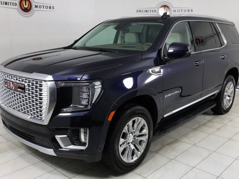 Used 2024 GMC Yukon Denali w/ Advanced Technology Package image 5