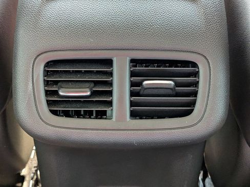 Used 2022 Buick Envision Essence w/ Technology Package II AWD/4WD image 35