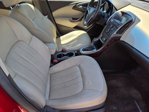 Used 2013 Buick Verano Leather FWD image 14