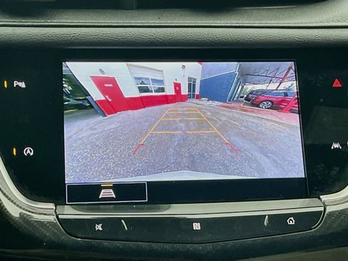 Used 2021 Cadillac XT6 Sport AWD/4WD image 14