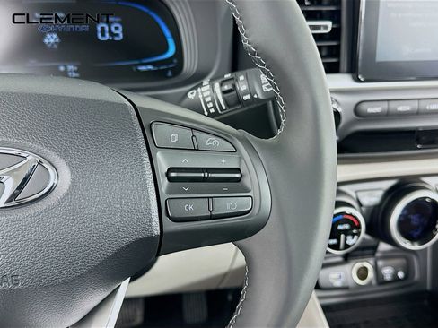 New 2026 Hyundai Venue SEL FWD image 15
