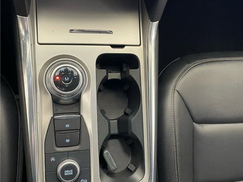 Used 2020 Ford Explorer XLT w/ Equipment Group 202A image 47