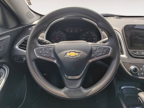 Used 2024 Chevrolet Malibu LT FWD image 12