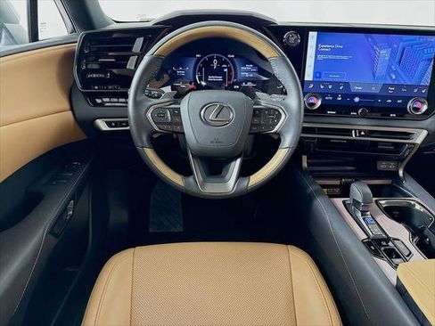 Certified 2025 Lexus RX 350 Premium FWD image 24