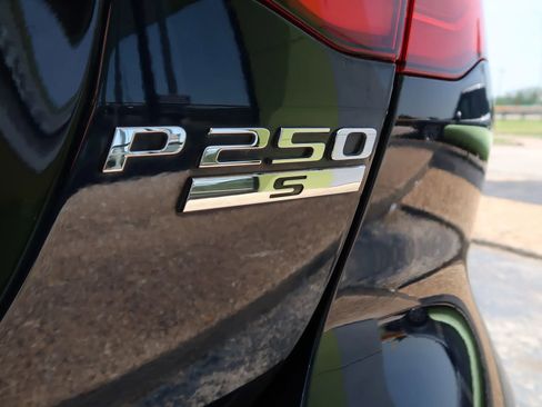 Used 2020 Jaguar XE S image 53