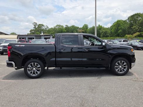 Used 2023 Chevrolet Silverado 1500 LT AWD/4WD image 13