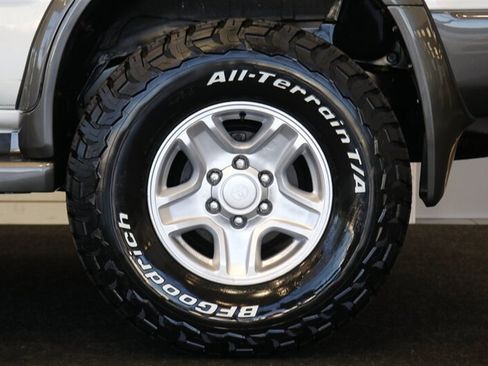 Used 1997 Toyota 4Runner SR5 w/ Sports Pkg AWD/4WD image 58