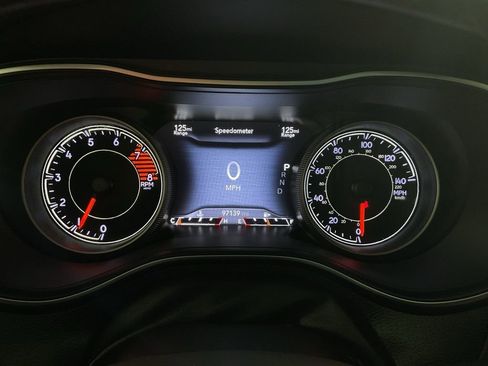 Used 2019 Jeep Cherokee Trailhawk w/ Comfort/Convenience Group image 26