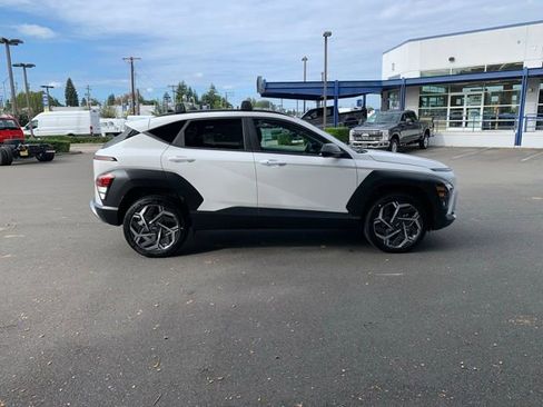 New 2026 Hyundai Kona SEL Premium image 7