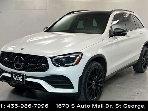 Used 2021 Mercedes-Benz GLC 300 4MATIC image 1