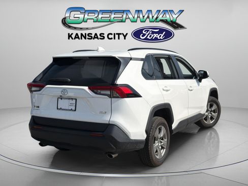 Used 2024 Toyota RAV4 XLE FWD image 7
