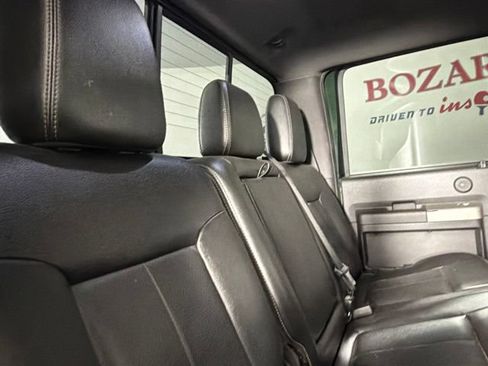 Used 2013 Ford F250 Lariat w/ Lariat Interior Pkg AWD/4WD image 18
