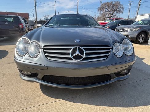 Used 2004 Mercedes-Benz SL 500 image 2