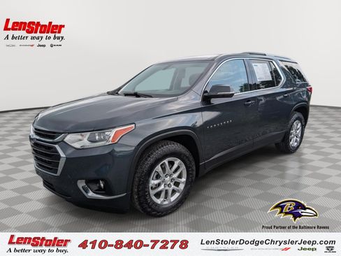 Used 2018 Chevrolet Traverse LT AWD/4WD image 1
