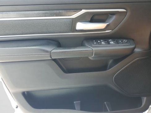 Used 2023 RAM 1500 Big Horn image 28